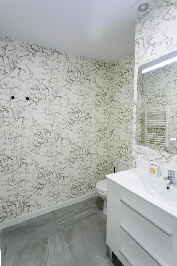 Lujoso Apartamento Con Piscina Compartida 1 Севилья Экстерьер фото